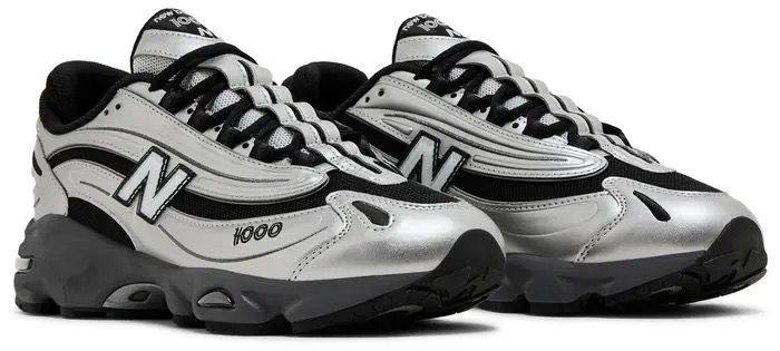 New Balance 1000  black and metallic silver 🪙
36-45 AVAILABLE 🤩
210 dhs🇦🇪🇦🇪

Zain242
♥️♥️♥️