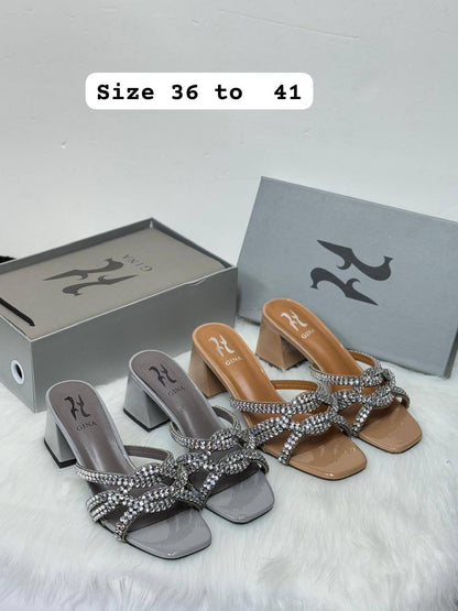 Gina - YSL

New arrived 
Size 36 to 41

115 dhs🪙🌨️

Zain21
♥️♥️♥️