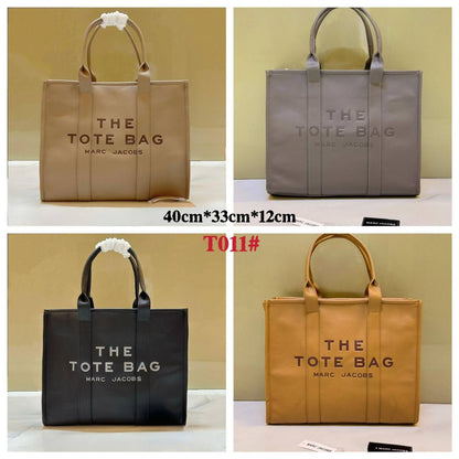 MARC JACOBS 

TOTE BAG BIG SIZE NEW 

CAME GOOD QUALITY 

120 dhs🪙💕
SIZE: 40cm

Zain39
♥️♥️♥️