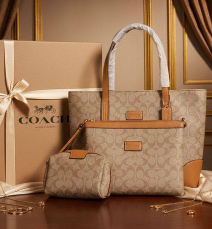 *3in1*   *newcome*    
130 dhs🪙🌨️
*size40cm*
*Gucci*
*Mk*
*COACH*
*FENDI*
*PRADA*
 
Zain175
♥️♥️♥️