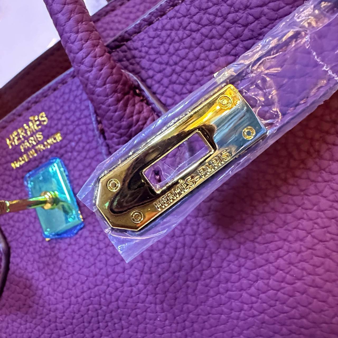 HERMES BIRKIN NEW CAME GOOD QUALITY 
110 dhs🇦🇪🇦🇪
Size:25cm

Zain295
♥️♥️♥️