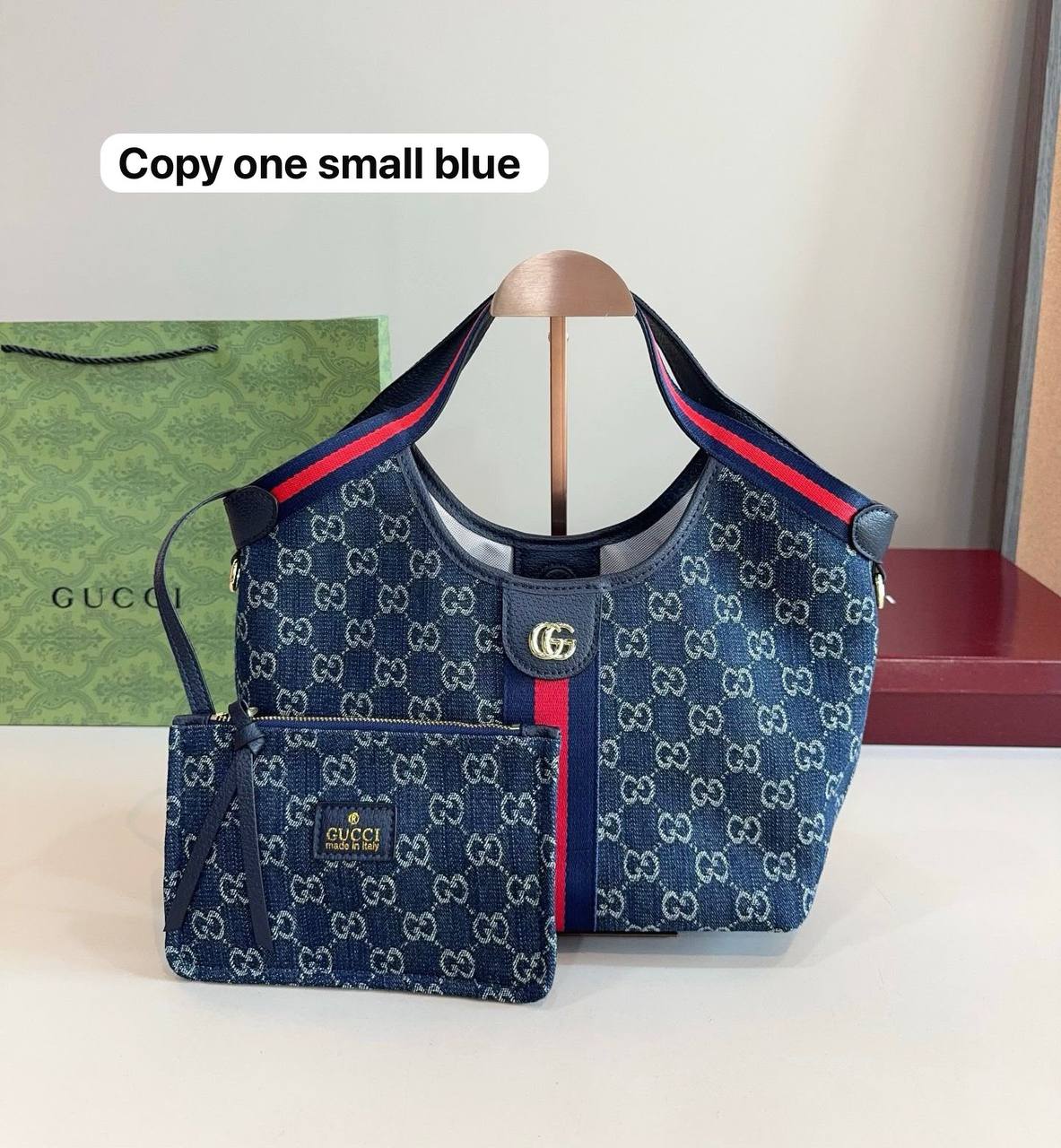 GUCCI 
COPY ONE 
SMALL SIZE 
WITH BOX
150 dhs💓

Zain295
♥️♥️♥️