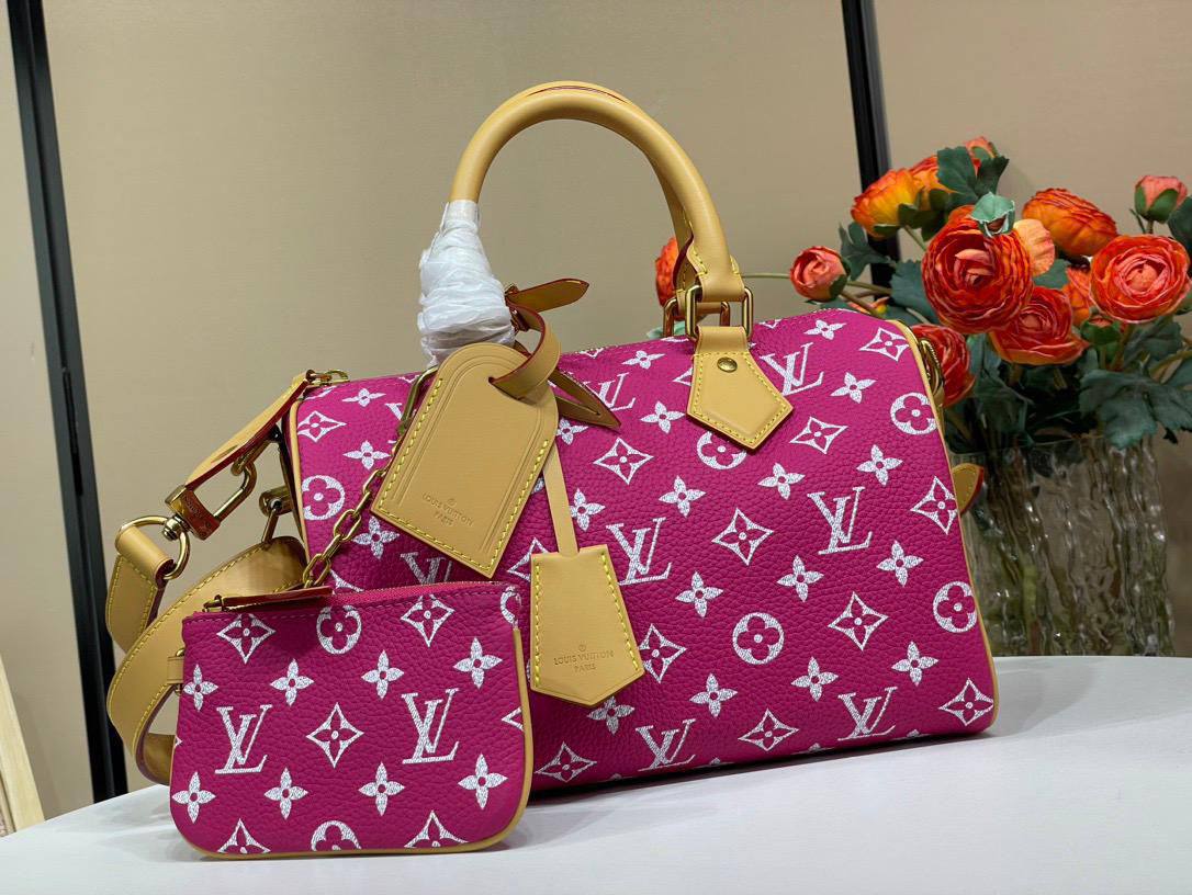 LOUIS VUITTON ✨💕✨
New collection ✨✨✨
SuperMaster Quality 🔥🔥
Available Now ❤️❤️❤️
For Price 👇 WTSP Text Zain 0568585901
0507557372
0544061607

Zain252
♥️♥️♥️