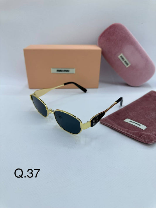 MIU MIU 
Sunglasses 💥
Copy 1️⃣ 
good quality 💯
With original boxes  🗃️ 
60 dhs✅

Zain216
♥️♥️♥️
