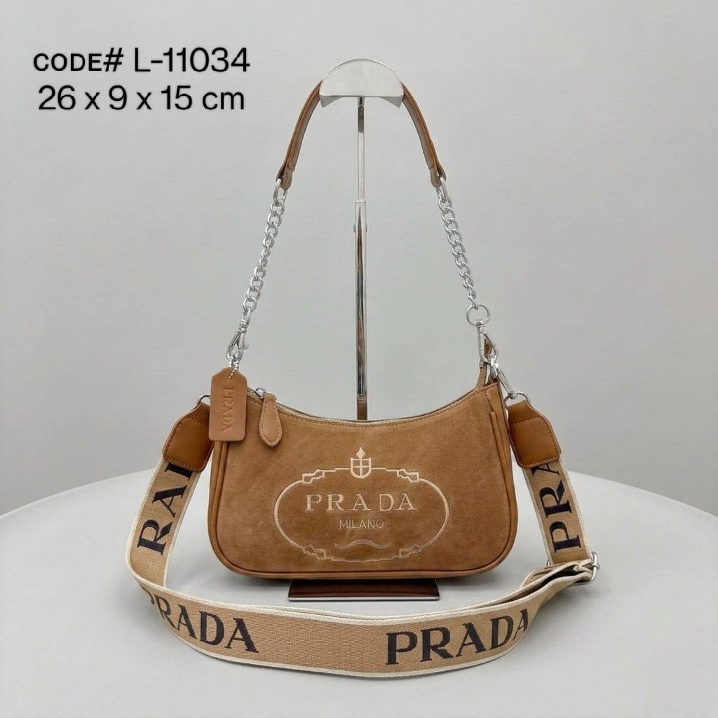 PRADA sʜᴏᴜʟᴅᴇʀ ʙᴀɢ
sᴜᴀᴅᴇ ʟᴇᴀᴛʜᴇʀ ᴍᴀᴛᴇʀɪᴀʟ
ᴇᴍʙʀᴏɪᴅᴇᴅ ʟᴏɢᴏ
ᴡɪᴛʜ ʟᴏɴɢ sᴛʀᴀᴘ
sɪᴢᴇ : 26 cm
ᴡɪᴛʜ ᴏᴜᴛ BOX

65 dhs✅

Zain31
♥️♥️♥️