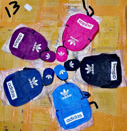 Backpack 🎒
45 dhs🪙🌨️ 

Zain27
♥️♥️♥️