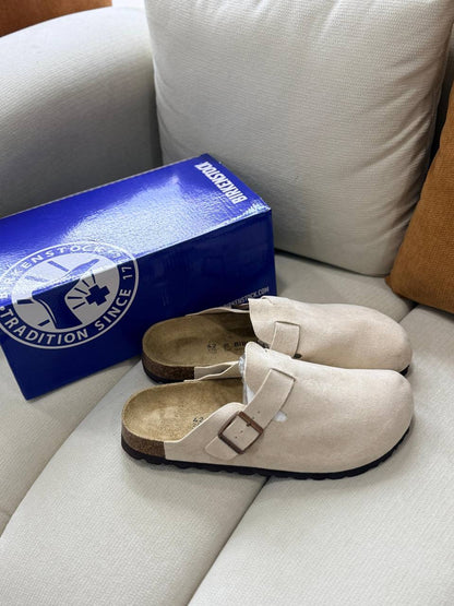 BIRKENSTOCK
Size 36to45      
70 dhs✅

Zain163
♥️♥️♥️