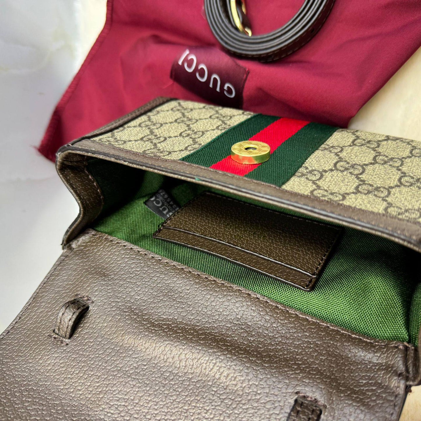 ɢᴜᴄᴄɪ ᴏᴘʜɪᴅɪᴀ
ʟᴇᴀᴛʜᴇʀ
120 dhs❣️

Zain56
♥️♥️♥️