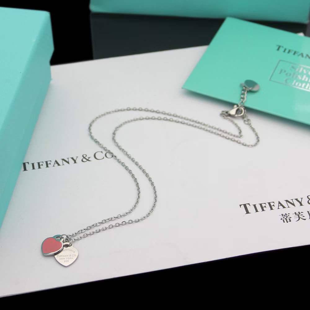 TIFFANY NECKLACE

MASTER 💫✨
55 DHS✅⭐
 WITH BOX AND PAPER BAG 🛍️🎁

Zain89
♥️♥️♥️