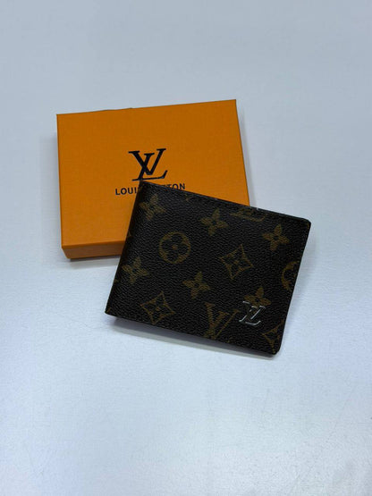 Men's wallet
30 dhs✅
With box
🎁🎁🎁

Zain42
♥️♥️♥️