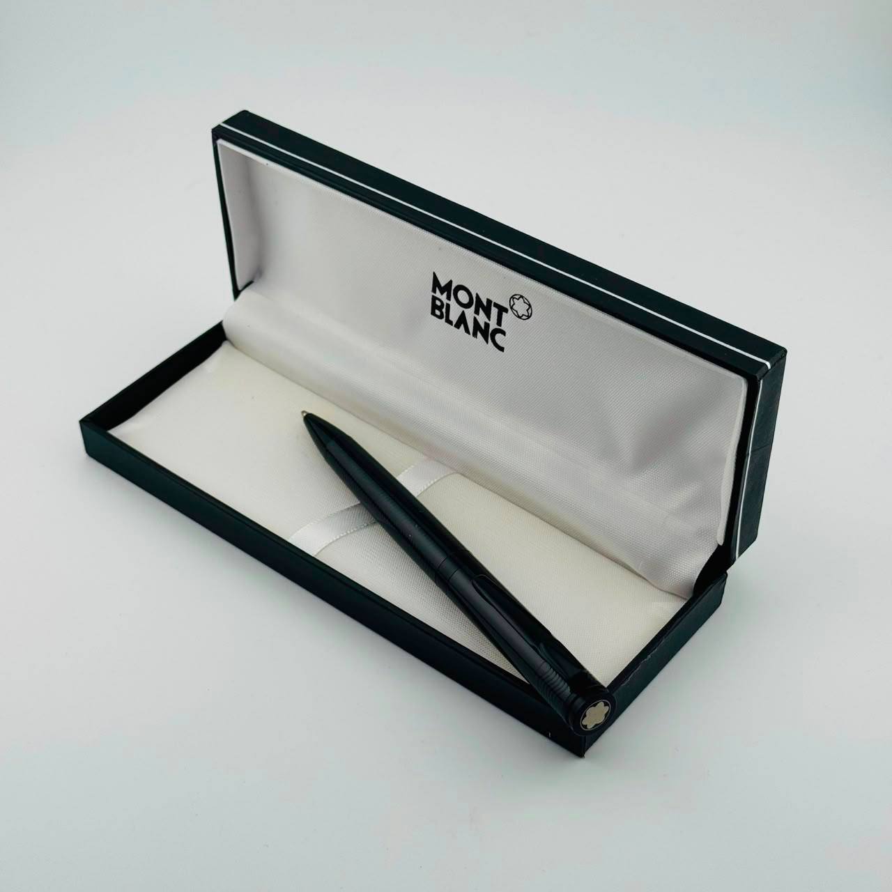 Pen
 
Good quality 

50 DHS🇦🇪🇦🇪

Zain182
♥️♥️♥️