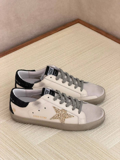 GOLDEN GOOSE 
QUALITY: SUPER MASTER 💥😍
SIZE:36 TO 41🥰

450 dhs🇦🇪🇦🇪

Zain319
♥️♥️♥️