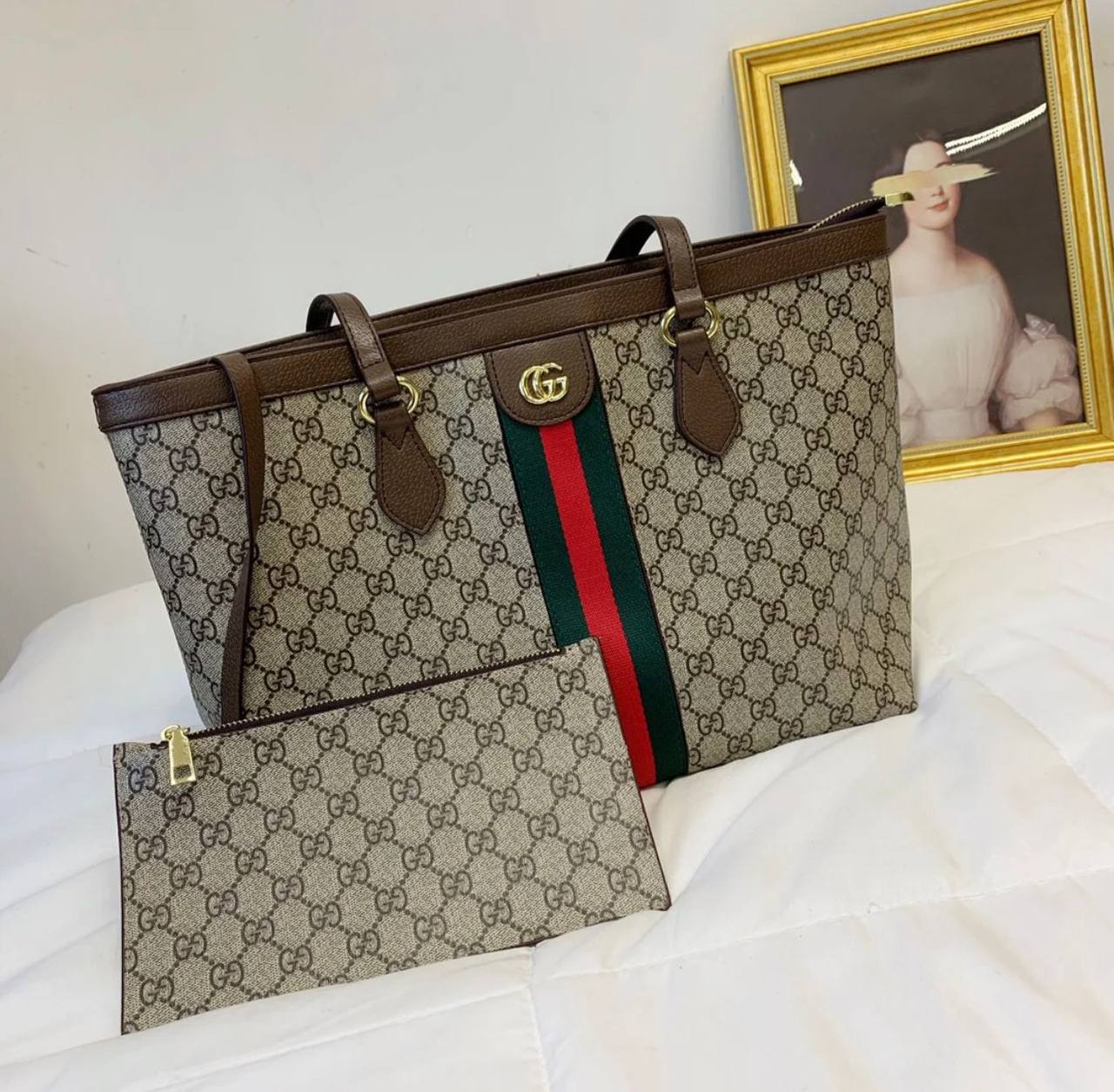 GUCCI 
COPY ONE 
130 dhs✅

Zain39
♥️♥️♥️