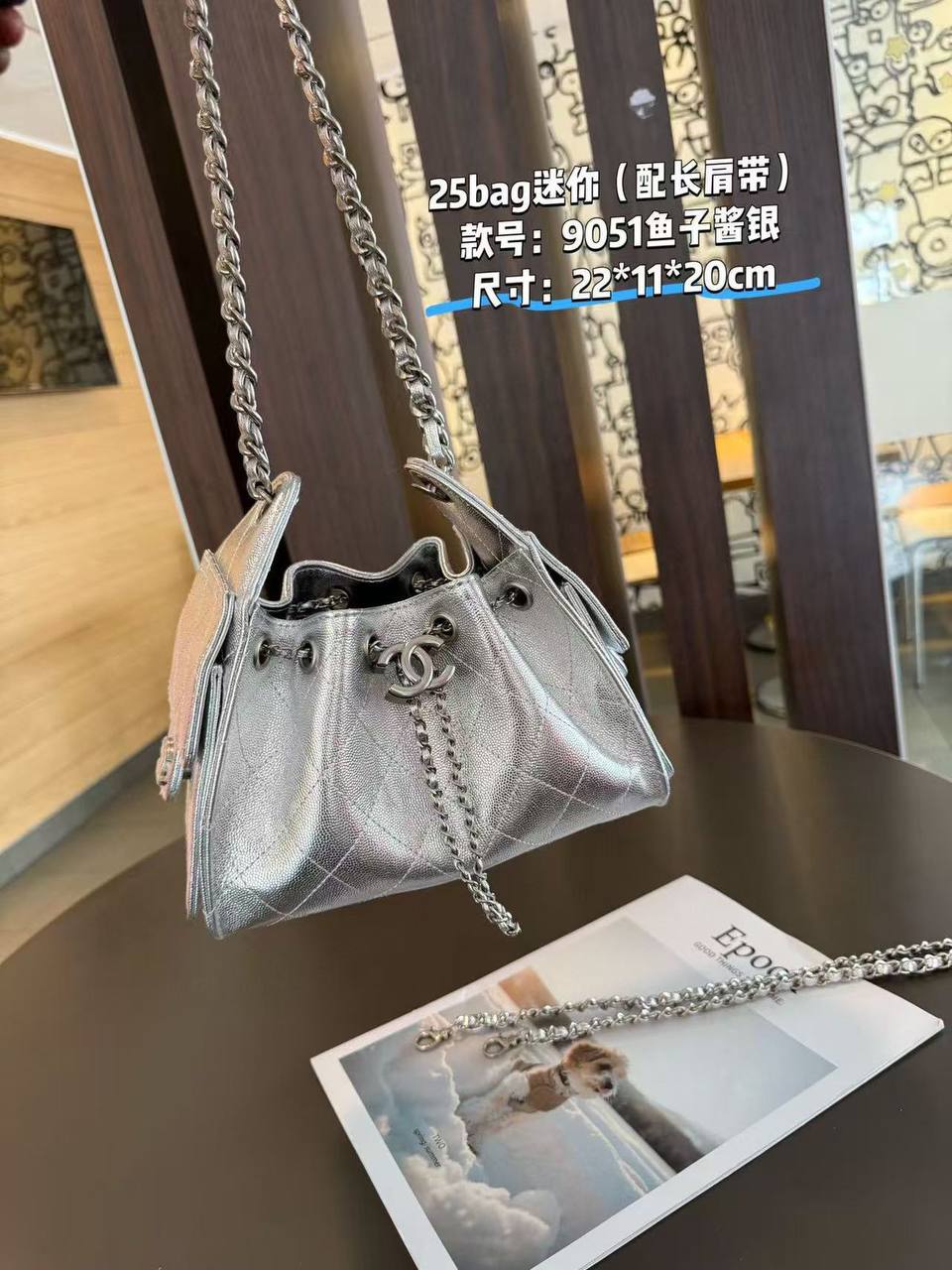 Chanel Master
size 22 cm💕
350 dhs🪙💚

Zain228
♥️♥️♥️