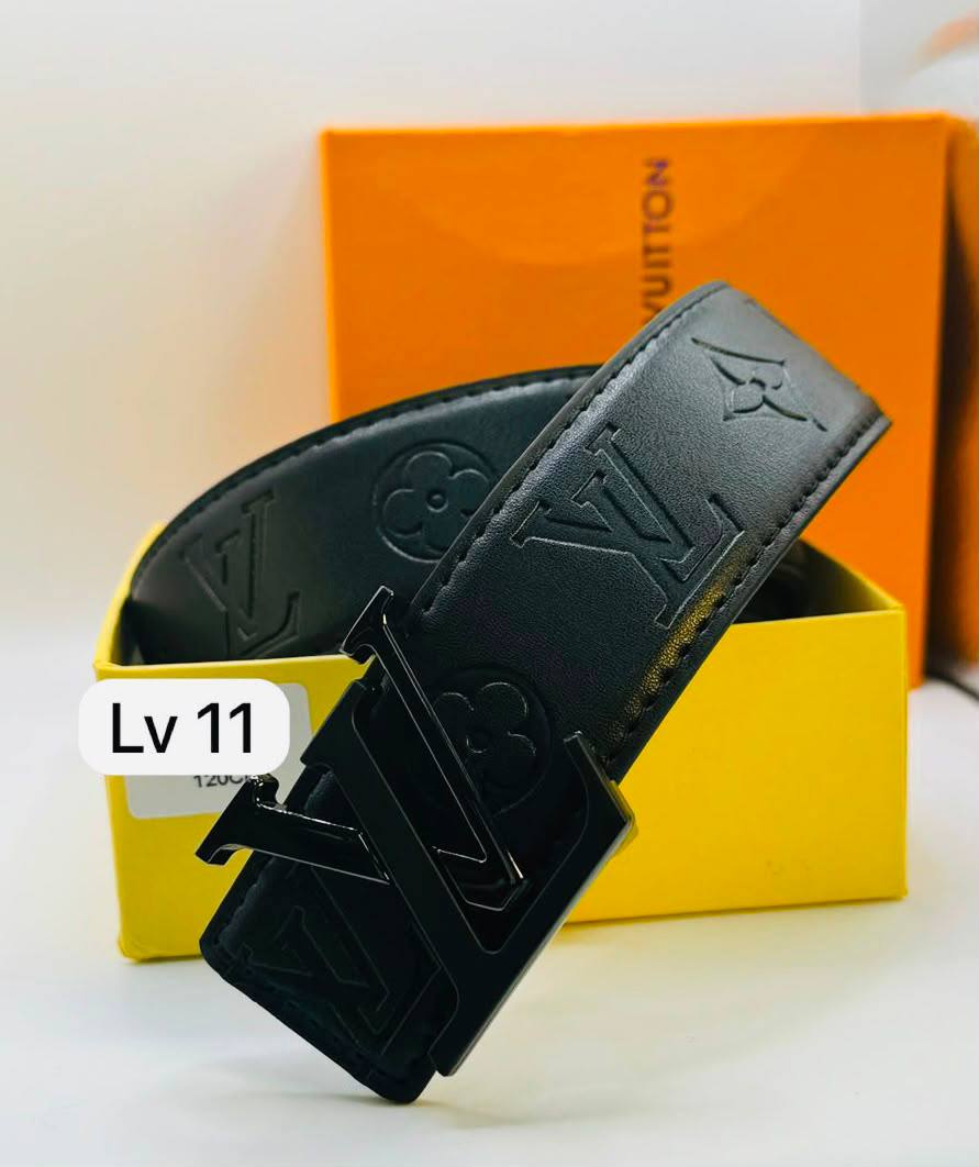 Belts
With box 
35 dhs🇦🇪🇦🇪

Zain93
♥️♥️♥️