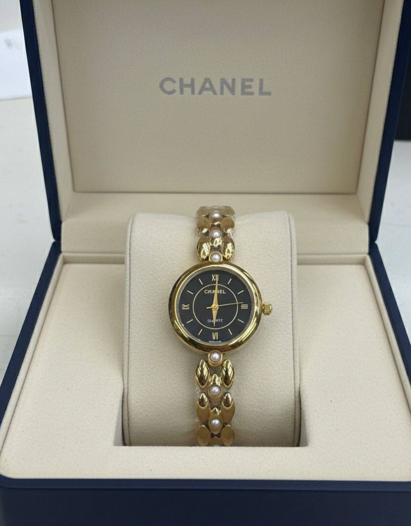 CHANEL 🆕 LADIES 
GOOD QUALITY 💯
60 dhs🪙💚

Zain133
♥️♥️