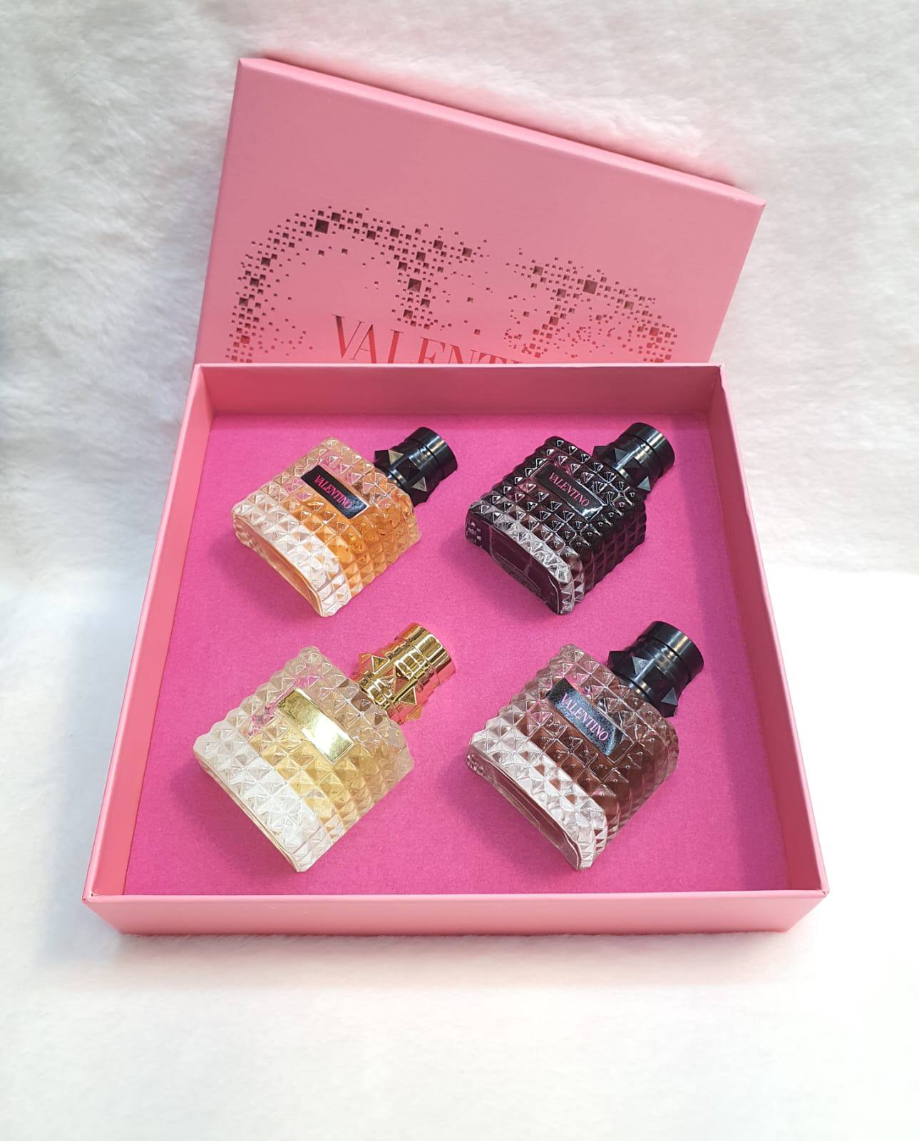 Perfum Boxes
60 dhs💓

Zain64
♥️♥️♥️