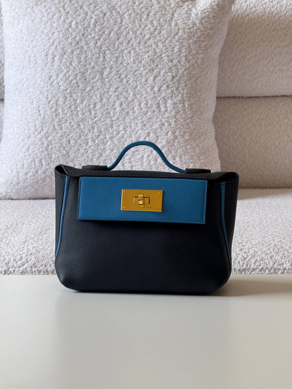 Hermes
23cm💥Master quality ✅with box📦
380 dhs🌺

Zain52
♥️♥️♥️
