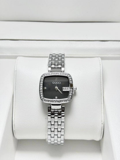 Gucci Ladies
55 dhs🪙🌨️

Zain29
♥️♥️♥️