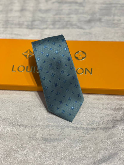 *Tie*
*Master quality*
180 dhs🪙💕

Zain179
♥️♥️♥️