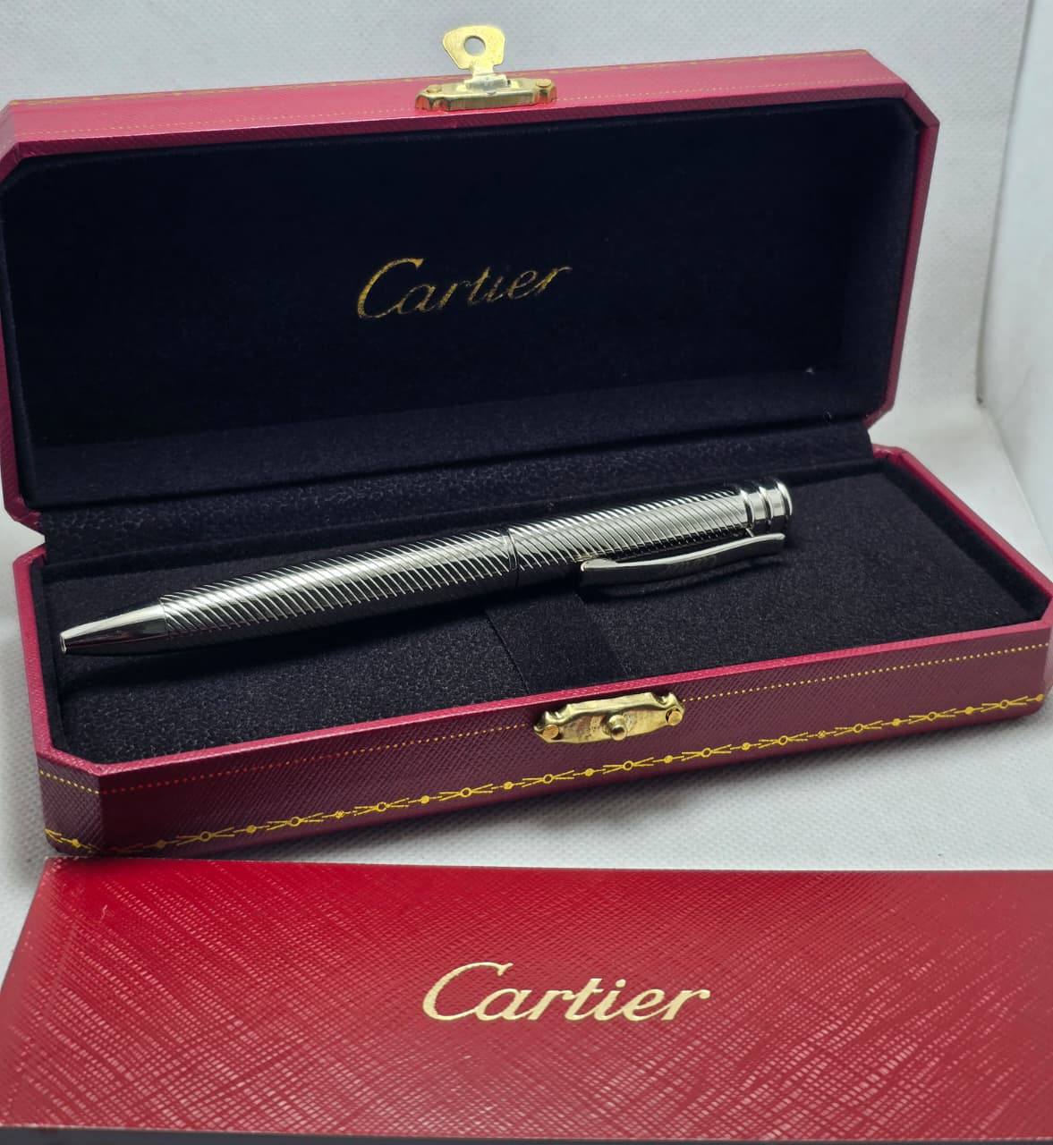 Cartier pen
70 dhs❣️ with Master box*
45 dhs❣️ with normal box*

Zain29
♥️♥️♥️