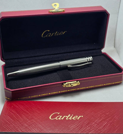 Cartier pen
70 dhs❣️ with Master box*
45 dhs❣️ with normal box*

Zain29
♥️♥️♥️