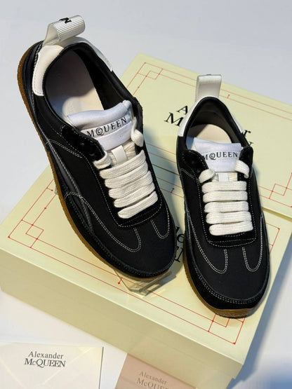NEW CAME
ALEXANDER SHOES
GOOD QUALITY
130 dhs👑
Size 36 TO 41

Zain40
♥️♥️♥️