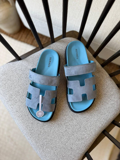 Hermes
𝑨𝑨𝑨 𝑸𝑼𝑨𝑳𝑰𝑻𝒀
𝑺𝒊𝒛𝒆 36 𝒕𝒐 41 
450 dhs✅

Zain81
♥️♥️♥️