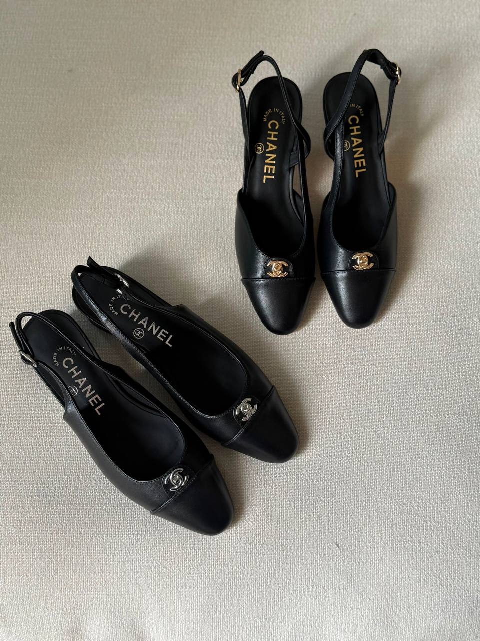 Chanel
AAA Quality
Size 36 to 41
450 dhs💓

Zain288
♥️♥️♥️
