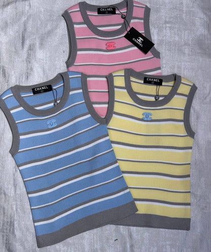 CHANEL
Women’s Top
Master Quality 
SML
230 dhs💓

Zain276
♥️♥️♥️