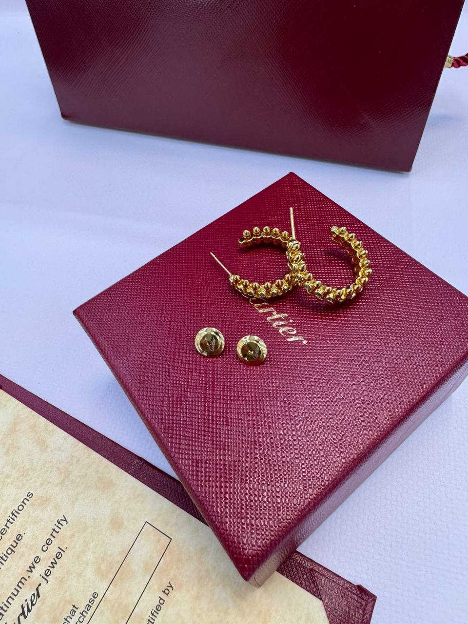 Cartier earrings* 💎
Master Quality 

*60* AED normal box 📦

Zain48
♥️♥️♥️