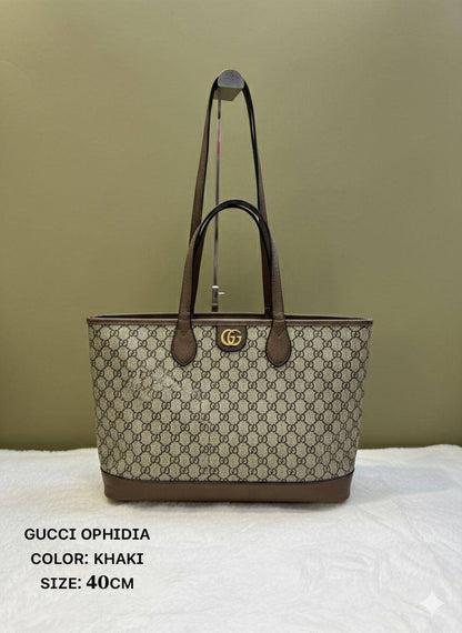 Gucci ᴏᴘʜɪᴅɪᴀ ᴛᴏᴛᴇ ʙᴀɢ
sʜᴏᴜʟᴅᴇʀ/ ʜᴀɴᴅʙᴀɢ
ʟᴇᴀᴛʜᴇʀ
sɪᴢᴇ: 𝟒𝟎ᴄᴍ
125 dhs🇦🇪

Zain56
♥️♥️♥️