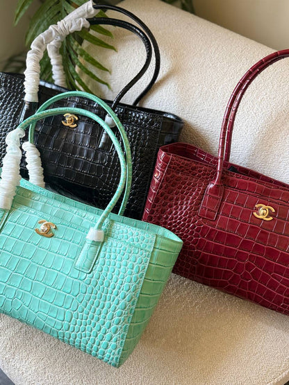 💚🌼 CHANEL 🤍
       
 🩵🤍 32 cm 🩷💛
For Price 👇 WhatsApp✅
0568585901 
0507557372
0552275751 Owner Zain 👌

Zain146
♥️♥️♥️