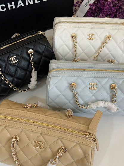 Dior - Chanel - LV - Fendi
New Stock 
All Master Bags
For Price 👇 WhatsApp✅
0568585901 
0507557372
0552275751 Owner Zain 👌

Zain134
♥️♥️♥️