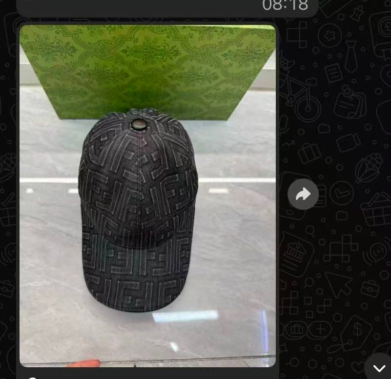 Caps
Master quality
95 dhs✅

Zain190
♥️♥️♥️