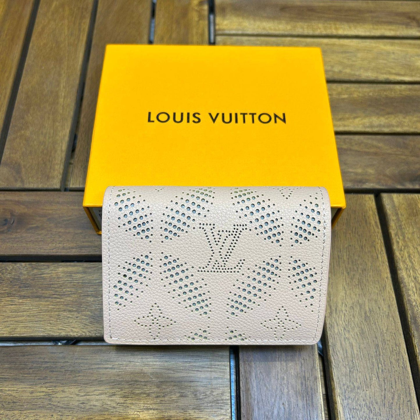 LV
Cardholder

*MASTER QUALITY*

140 dhs🪙🌨️

Zain202
♥️♥️♥️