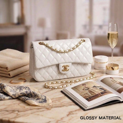 CHANEL ᴅᴏᴜʙʟᴇ ғʟᴀᴘ
ɢᴏʟᴅ ʜᴀʀᴅᴡᴀʀᴇ
ᴄʜᴀɪɴ ʙᴇʟᴛ sᴛʀᴀᴘ
sɪᴢᴇ : 25 cm
ᴡɪᴛʜ BOX

110 dhs💓

Zain31
♥️♥️♥️