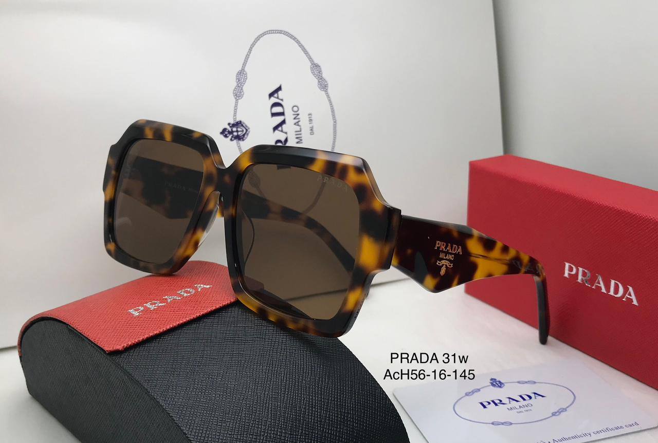Prada
Super master quality 
190 dhs💓

Zain126
♥️♥️♥️