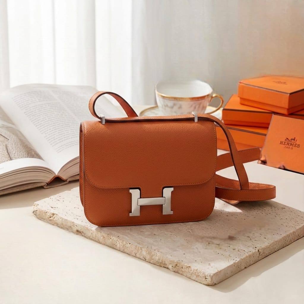 HERMES ᴄᴏɴsᴛᴀɴᴄᴇ
ᴇᴘsᴏᴍ ʟᴇᴀᴛʜᴇʀ ᴡɪᴛʜ
ᴘᴀʟʟᴀᴅɪᴜᴍ ᴘʟᴀᴛᴇᴅ ʜᴀʀᴅᴡᴀʀᴇ
sɪᴢᴇ :19 cm
ᴡɪᴛʜ BOX
🎁🎁🎁

100 dhs✅

Zain31
♥️♥️♥️