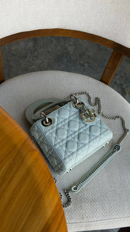 New collection ⚜️
DIOR 🩷
VIP quality 💎
Lady Dior Bag ✨
Size : 17 cm
For Price 👇 WhatsApp✅
0568585901 
0507557372
0552275751 Owner Zain 👌

Zain336
♥️♥️♥️