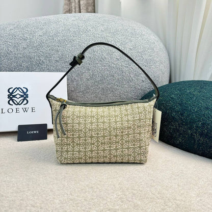 Bags offer
80 dhs✅
Limit Stock

Zain137
♥️♥️♥️