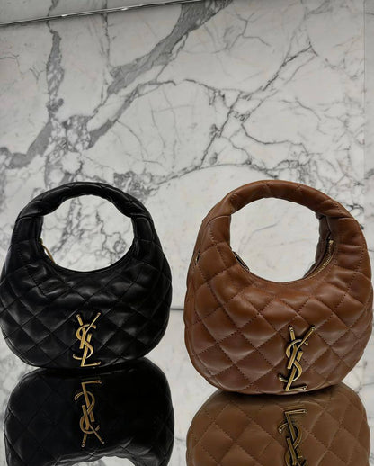 YSL
90 dhs🪙🌨️
Good quality 

with box
🎁🎁🎁

Zain35
♥️♥️♥️