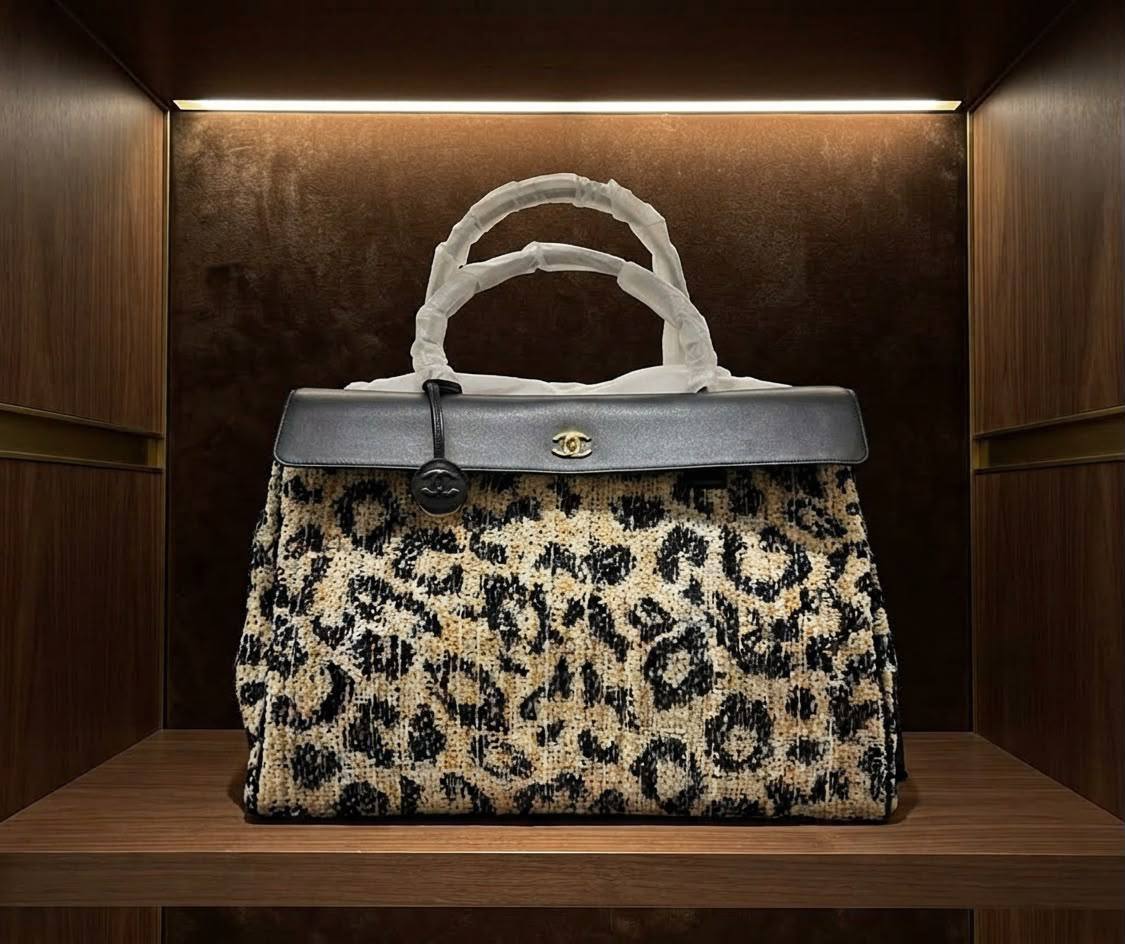 CHANEL 💕💕💕
Super master quality 💯🙂
Available 💫💫💫
With full packaging 🎁🎀

For Price 👇 WhatsApp✅
0568585901 
0507557372
0552275751 Owner Zain 👌

Zain252
♥️♥️♥️