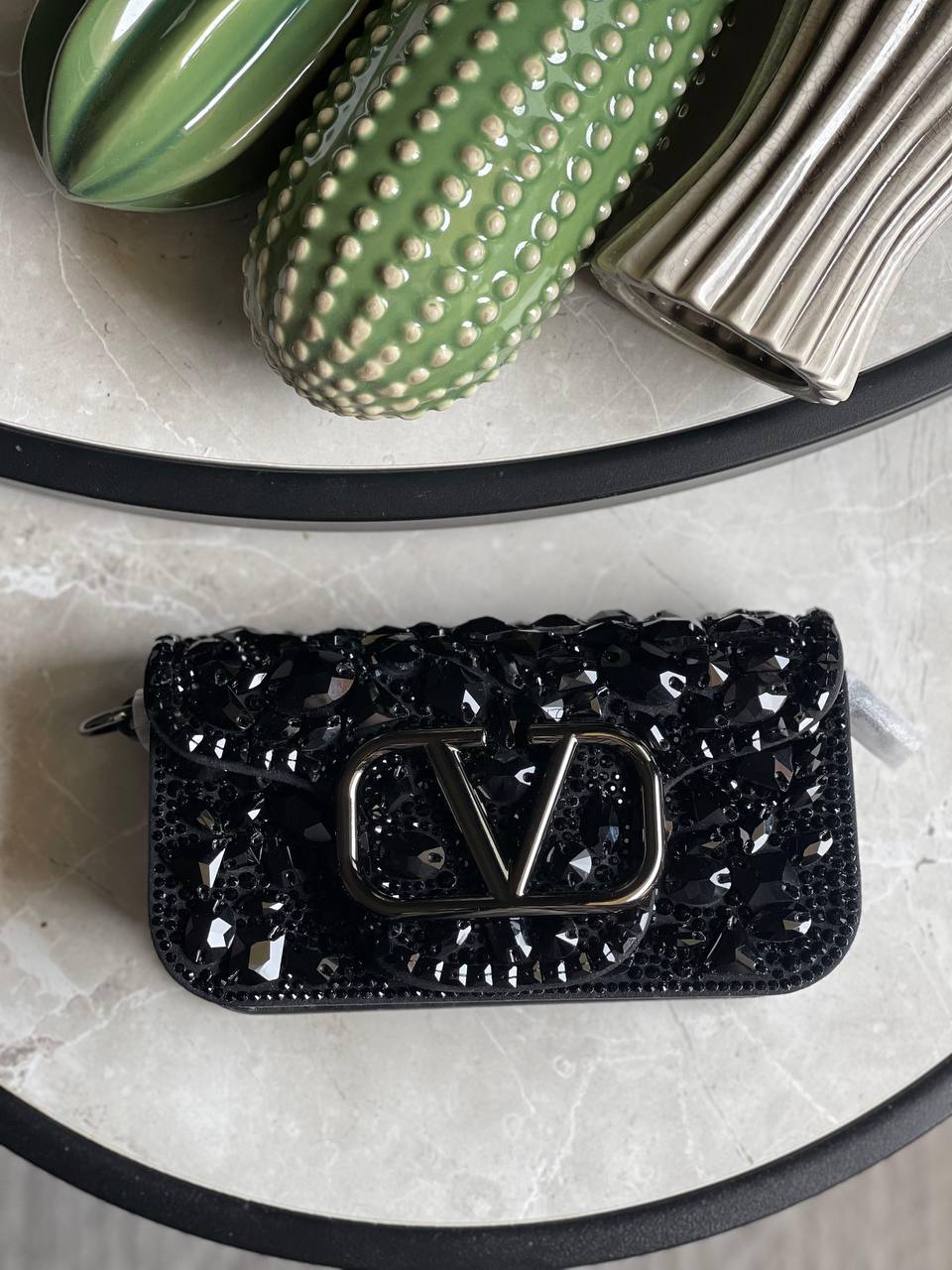VALENTINO ✨
Size:19Cm 💥
Available original box 📦 
With full packing 🎀🎀
Super high quality 💥💥
For Price 👇 WTSP Text Zain 0568585901

Zain283
♥️♥️♥️