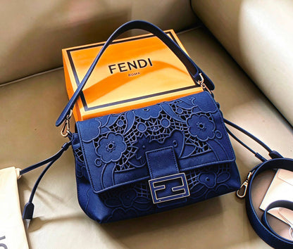 FENDI 
NEW DESIGN
 MASTER QUALITY WITH BOX 
350 DHS✅

Zain295
♥️♥️♥️