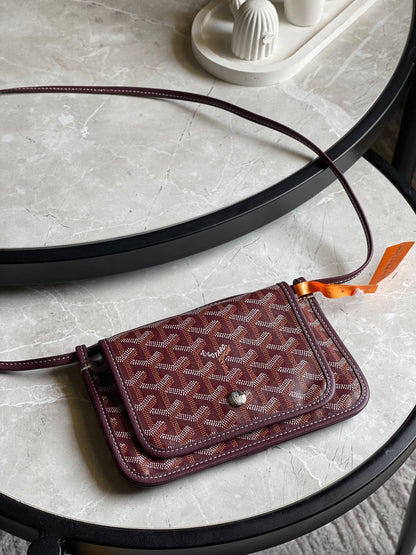 Goyard  ✨💥
Available original box 📦 
With full packing 🎀🎀
Super high quality 💥💥


For Price 👇 WhatsApp✅
0568585901 
0507557372
0552275751 Owner Zain 👌

Zain283
♥️♥️♥️