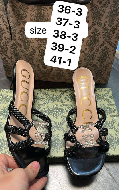 Gucci 

120 dhs💓

Zain146
♥️♥️♥️