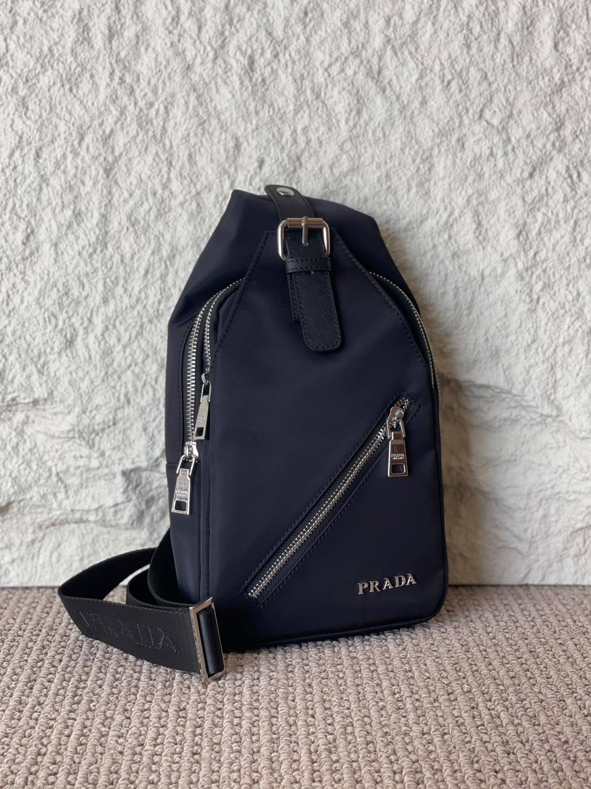 PRADA

Unisex Cross Bag

Master Quality

470 dhs🇦🇪🇦🇪

Available
Zain179
♥️♥️♥️