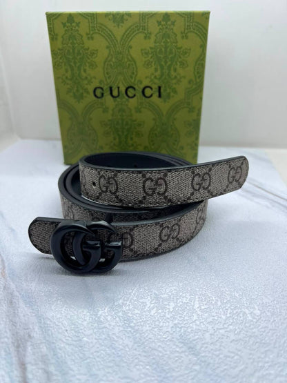 Belts
55 dhs💓

with box

Zain182
♥️♥️♥️