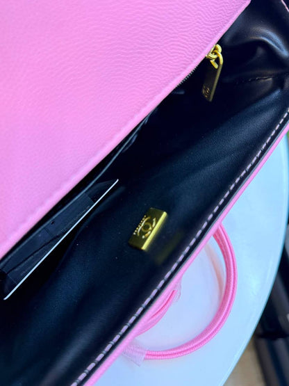 CHANEL 
21cm
105 dhs✅

Zain44
♥️♥️♥️
